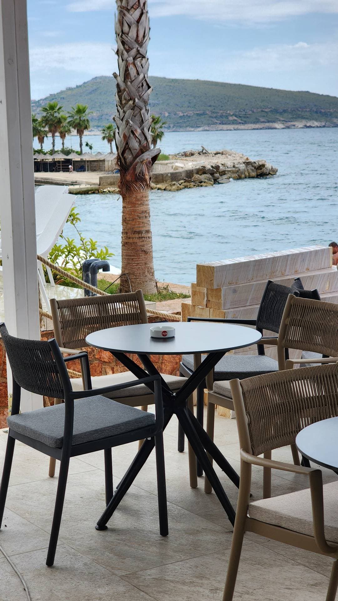 Joelle Premium Hotel